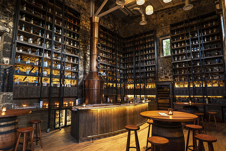 "The Distillery" "The Distillery" | Maritim Hotel Mauritius